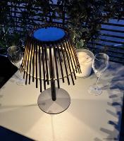 Lampe de table solaire Eleonor en bambou - 100 lumens                           