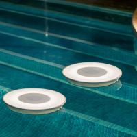 Disque piscine lumineux RGB et enceinte rechargeable Play Disq 40 cm            
