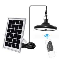 Suspension solaire avec détecteur de mouvement 1000 lumens                      