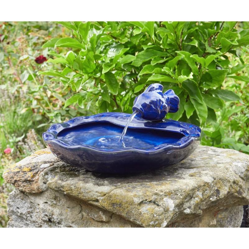 Fontaine solaire céramique bleu poisson 
