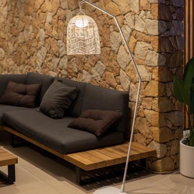 Lampadaire sans fil avec ampoule 900 lm Santorini 165 pied métal abat jour fibre naturelle rechargeable USB avec télécommande