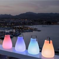 Lanterne lumineuse Kurby recharge solaire et USB avec télécommande              