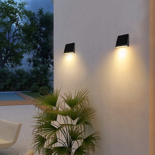 Applique murale solaire Cube 1000 lumens                                        