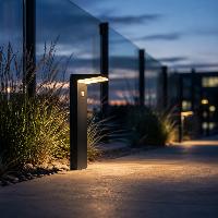 Borne solaire Lana 600 lumens 50cm avec d�tecteur de mouvement                  