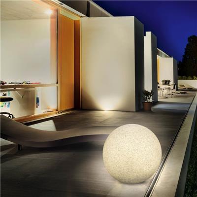 Lampe boule solaire couleur changeante ou fixe Stone 50 cm                      