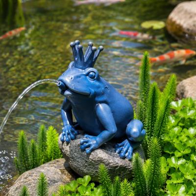Sujet cracheur Roi des grenouilles L 20cm x H 27cm                              