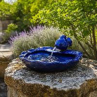 Fontaine solaire Poisson �maill� bleu hauteur 43cm                              
