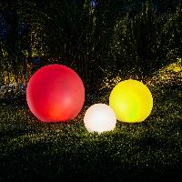 Lot de 3 x boule solaire multicolore 20,30, 40 cm                               