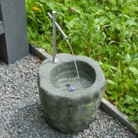 Fontaine SACRAMENTO solaire et secteur                                          