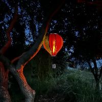 Lanterne solaire type ballon montgolfière h 80cm                                