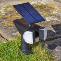 Projecteur solaire à détection de mouvement Ultima 1000 lumens                  