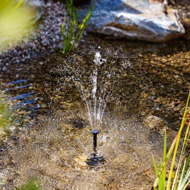 Pompe solaire de bassin jets d'eau